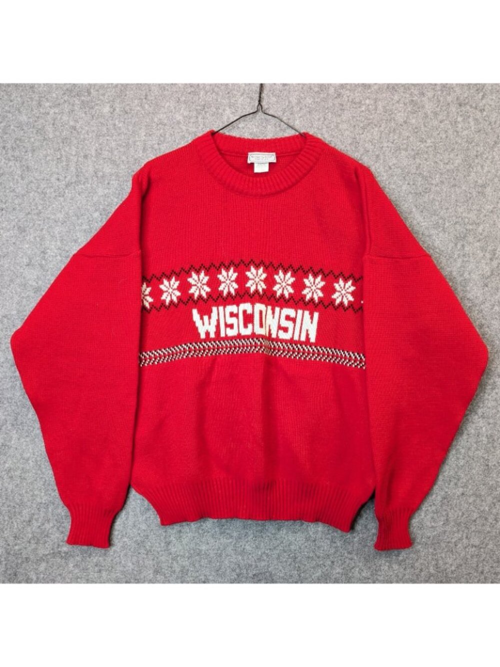 Wear A Knit Wisconsin Badgers Mens XL Sweater Vintage Red Hockey Christmas USA - Picture 2 of 9